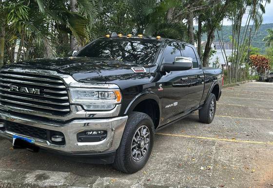 RAM 3500 6.7 I6 TURBO DIESEL LIMITED LONGHORN CD 4X4 AUTOMÁTICO RAM 3500 6.7 I6 TURBO DIESEL LIMITED LONGHORN CD 4X4 AUTOMÁTICO